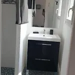 Maisonnette En Ardeche Сasa de vacaciones *
